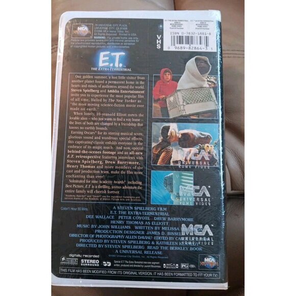 E.T. The Extra Terrestrial VHS Tape Clamshell Factory Sealed 1996 MCA Home Vide - Picture 2 of 6